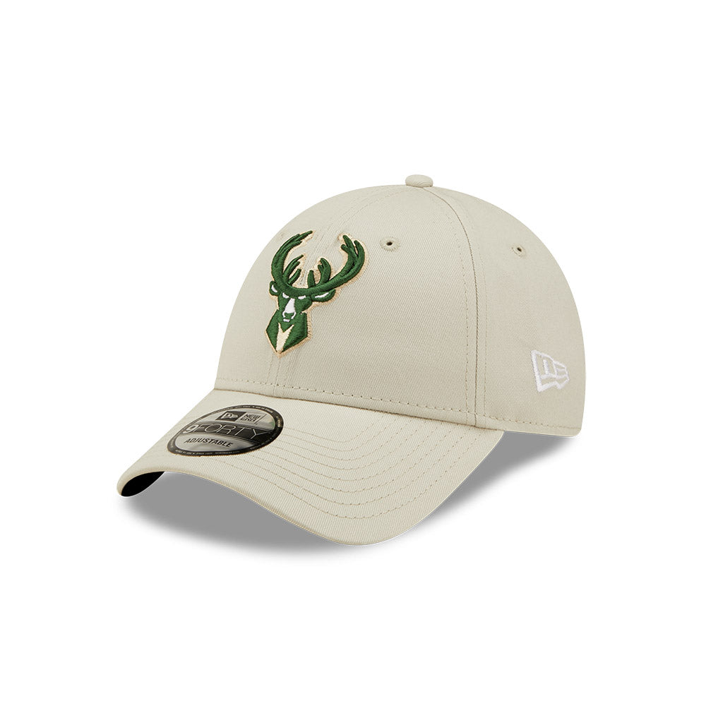 Milwaukee Bucks NBA Essential 9forty Adjustable Cap